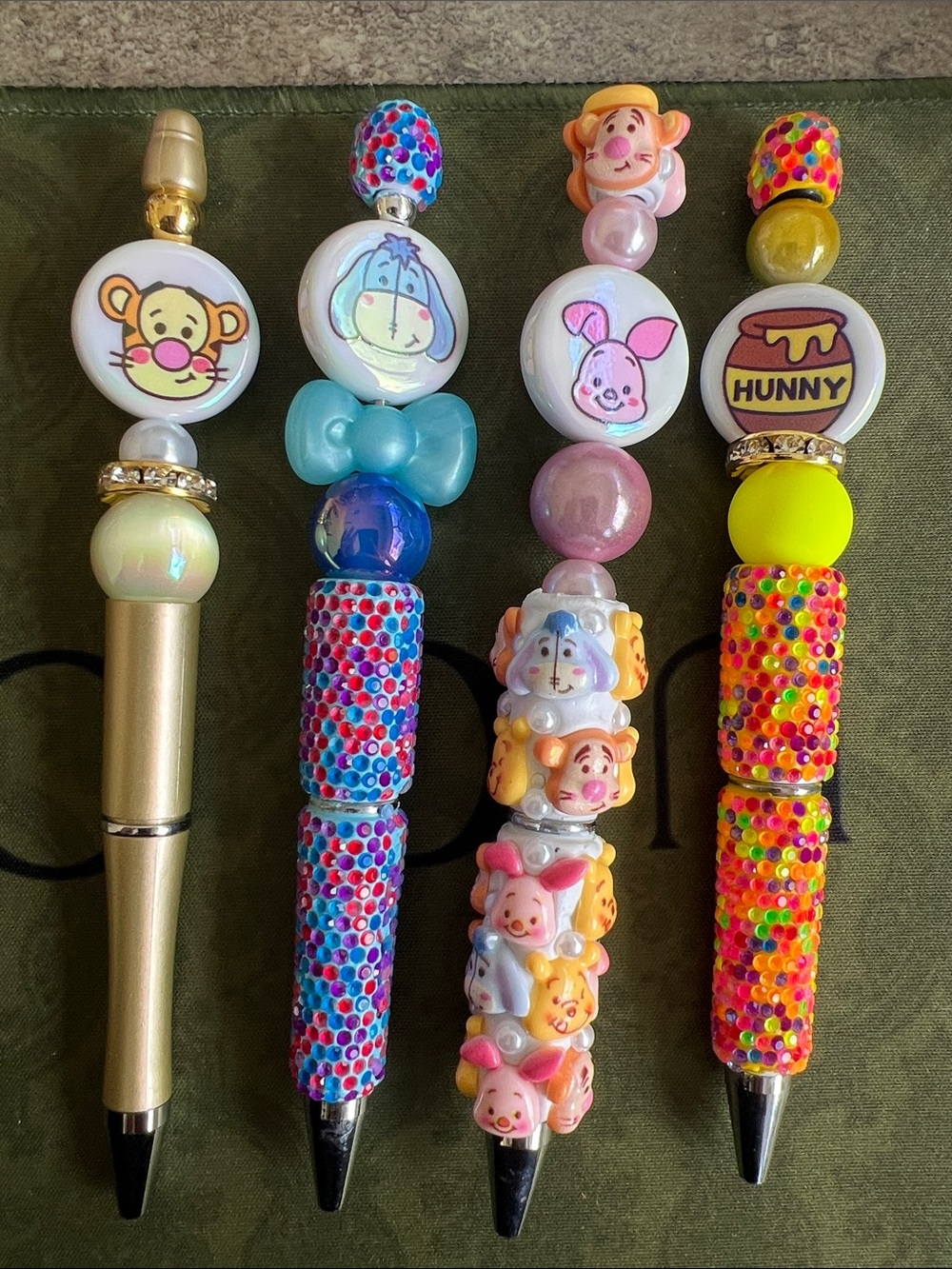 4x Pens Pooh Tigger Piglet Eeyore Decorative Beaded Character Pens novelty set